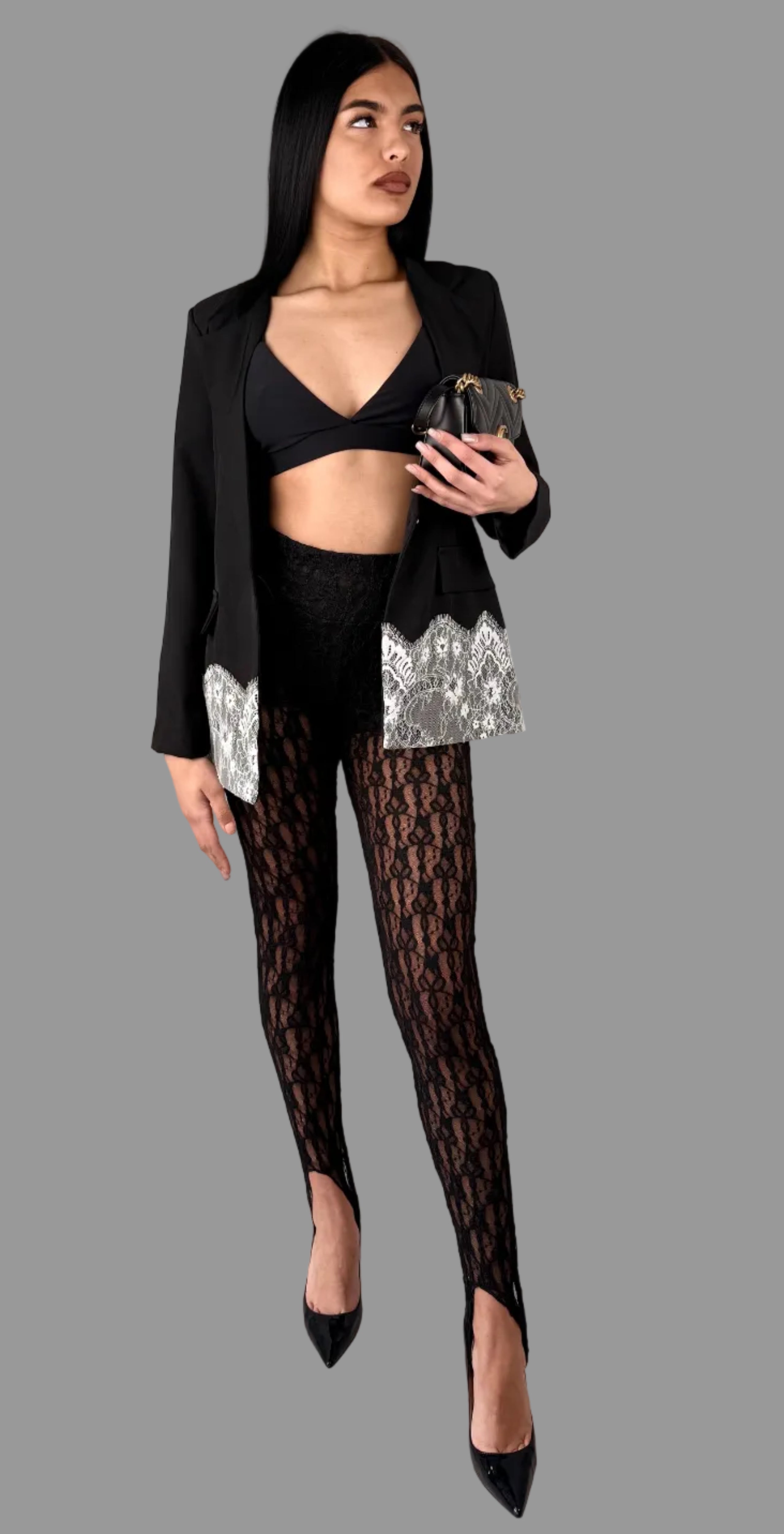 Leggings in Pizzo con Staffa – Eleganza Audace