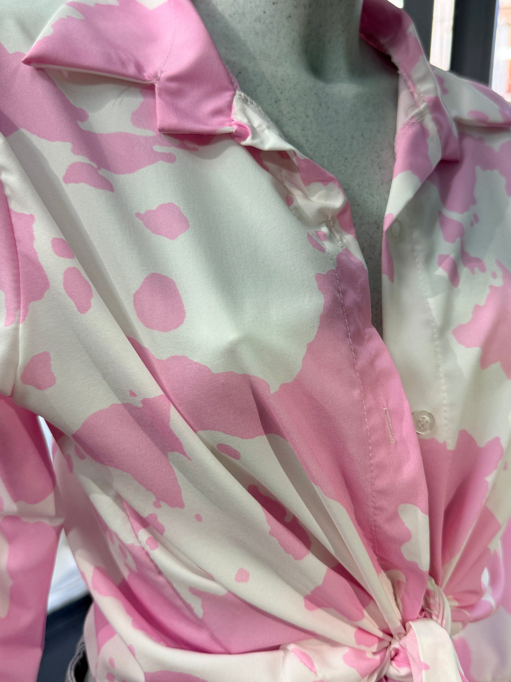 Camicia Cropped con Stampa Maculata Rosa