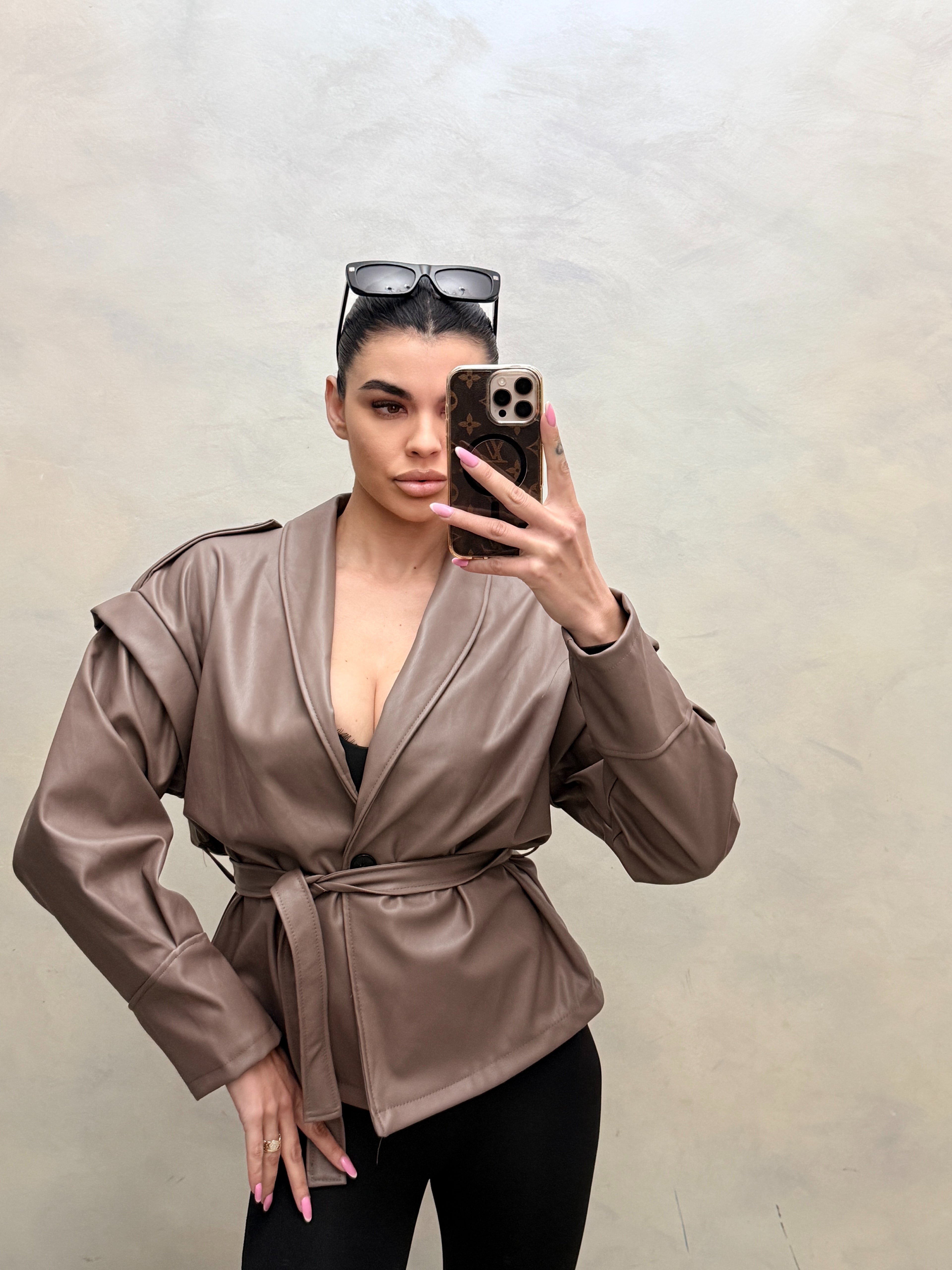 Giacca Kimono in Similpelle con Cintura – Tortora