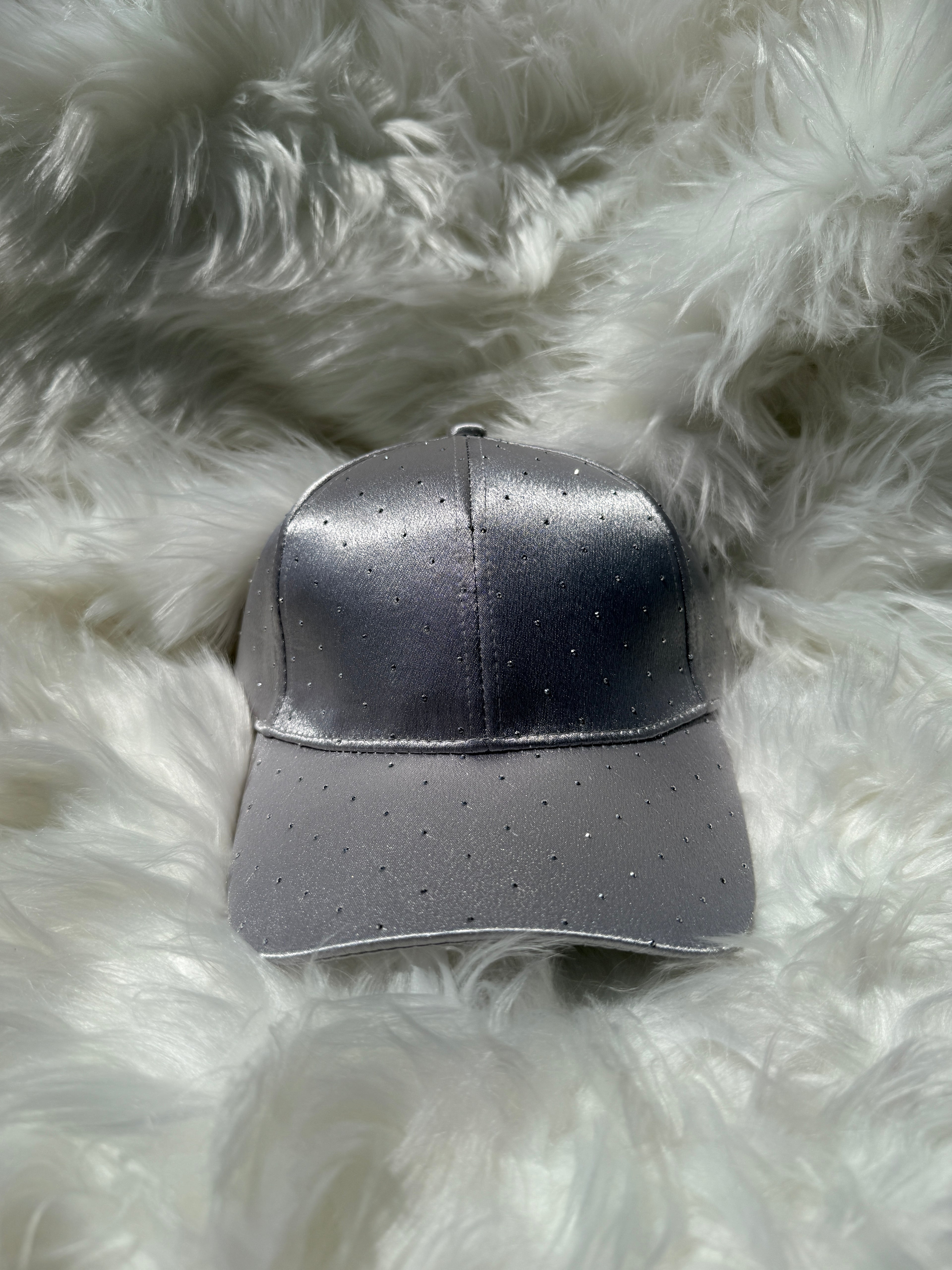 Cappello Luxury Satin con Strass