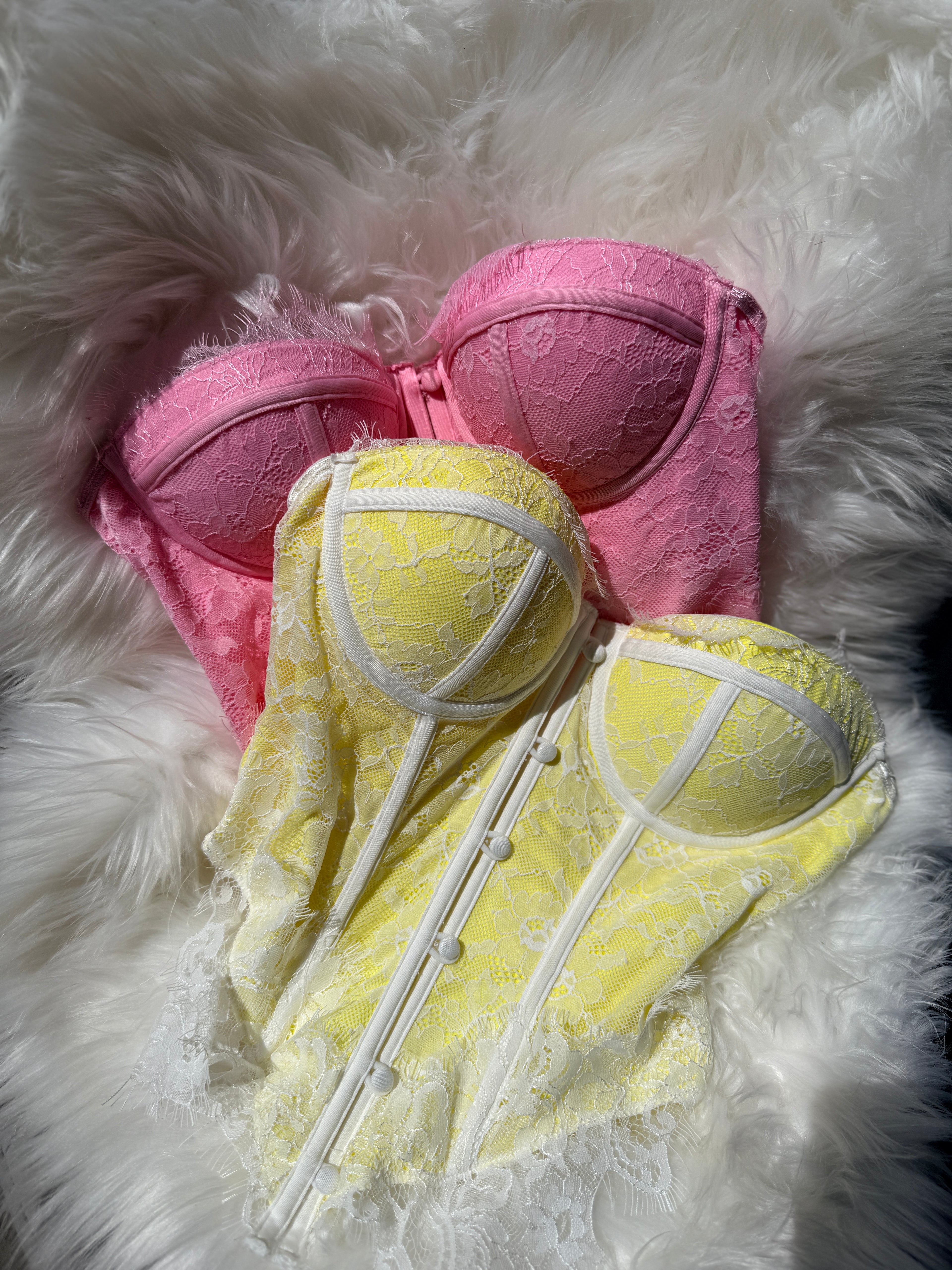 Corsetto Bralette in Pizzo Floreale – Eleganza Senza Tempo