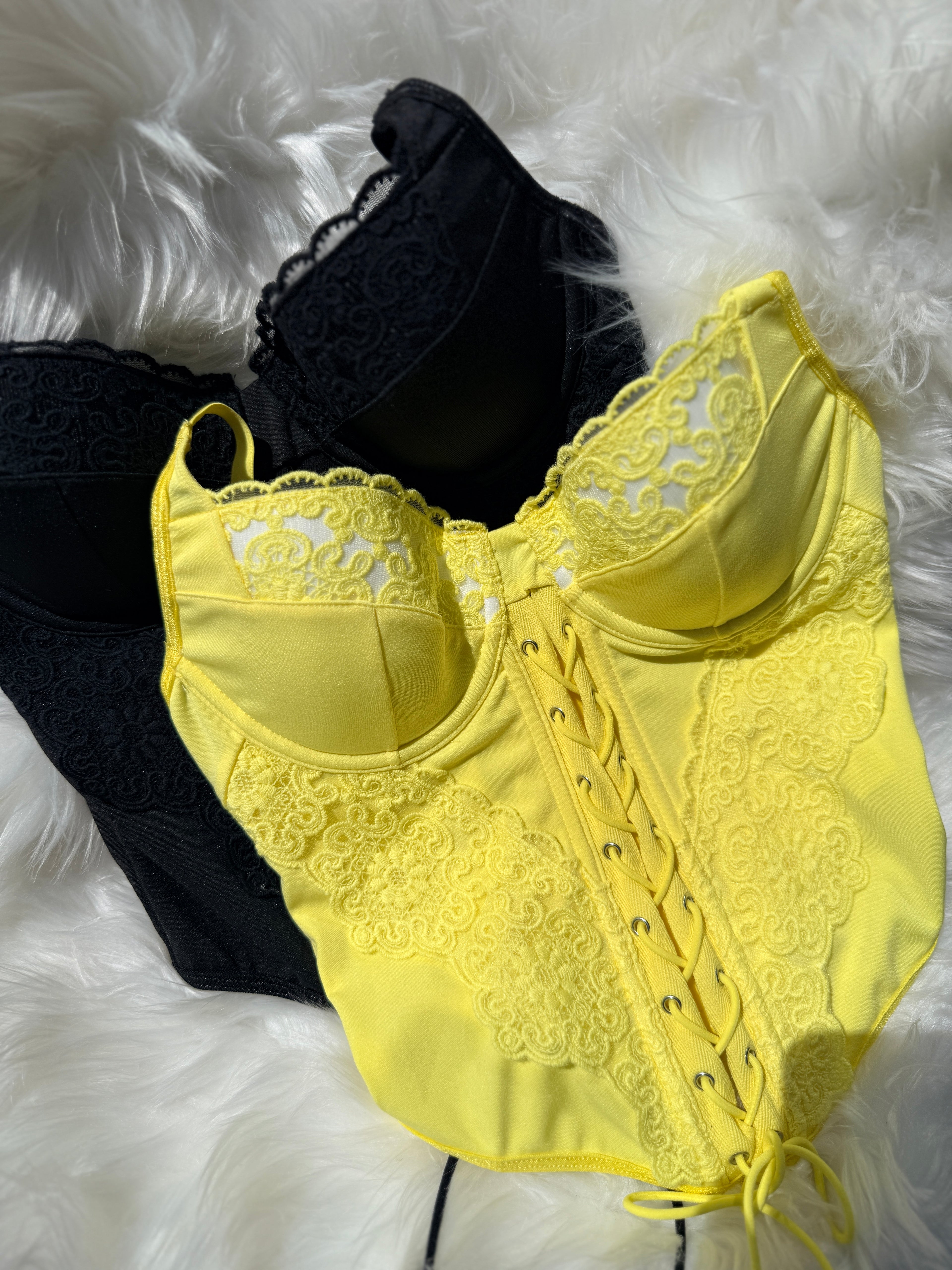 Top Bustier Elegante con Lacci e Dettagli Floreali