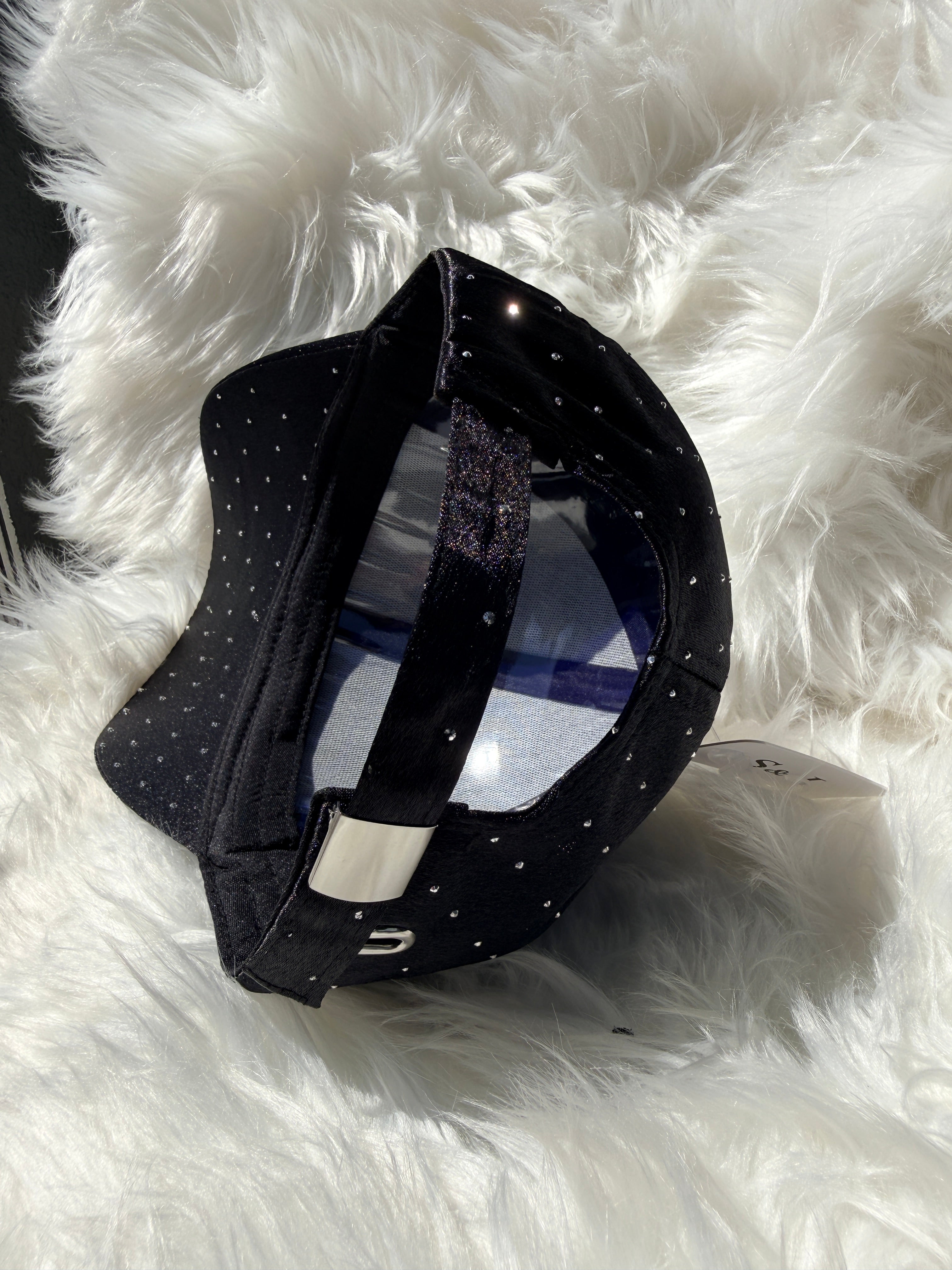 Cappello Luxury Satin con Strass