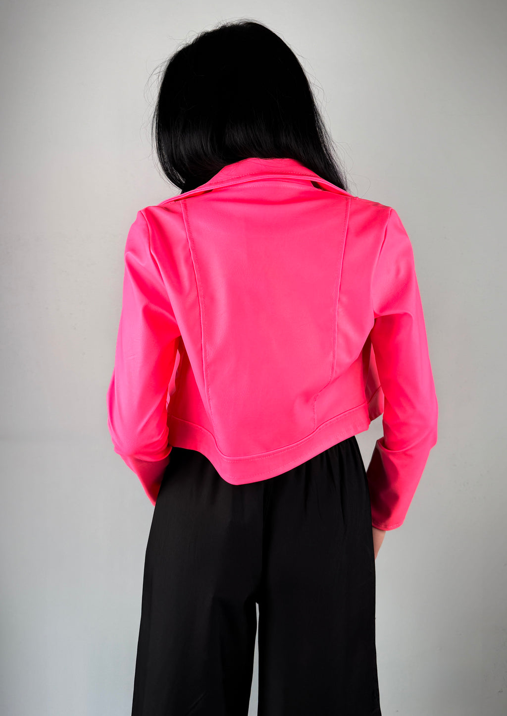 Chiodo in Ecopelle "Neon Glam" – Rosa Fluore