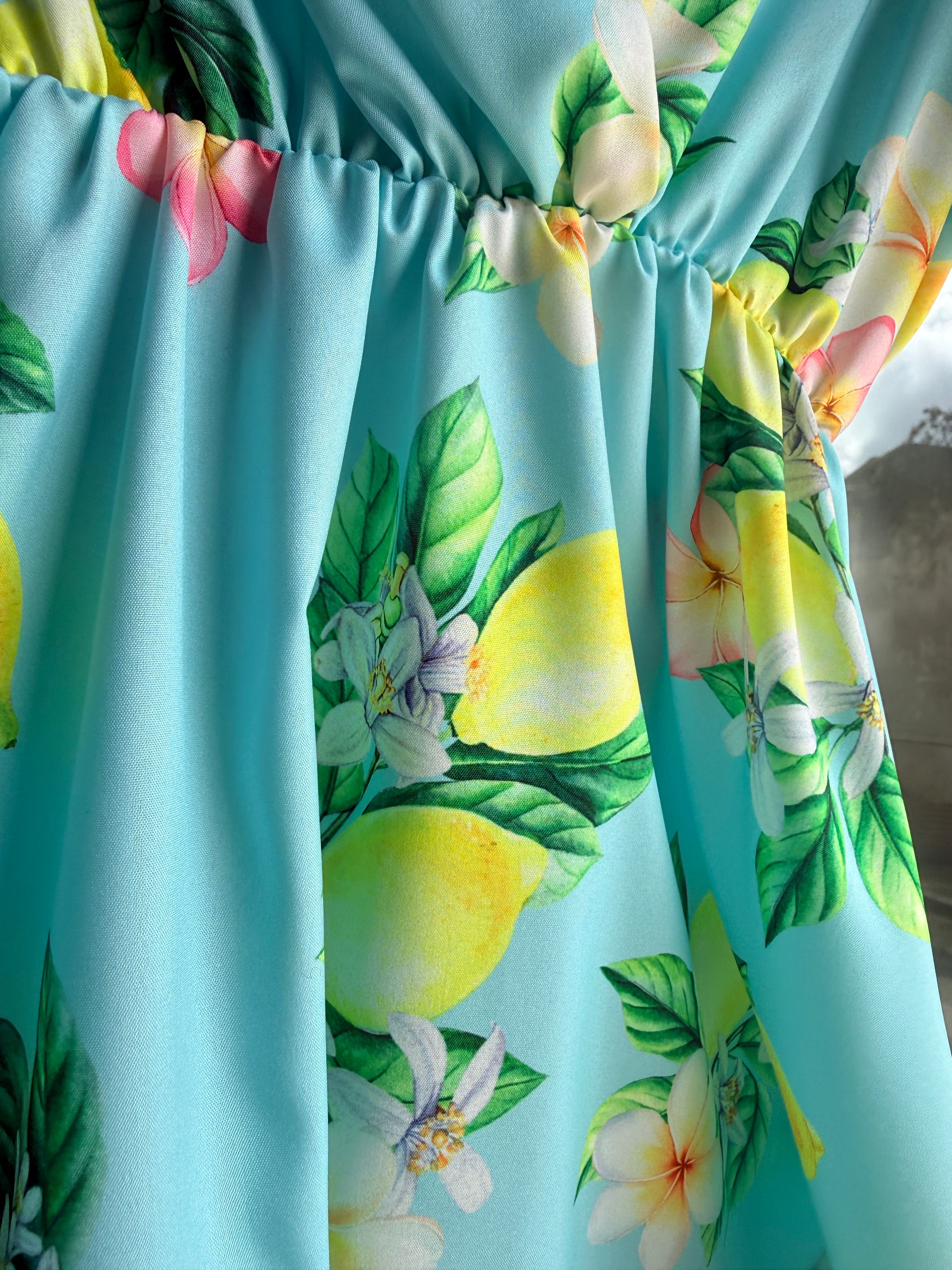 Mini Dress "Capri Breeze" – Stampa Limoni & Fiori