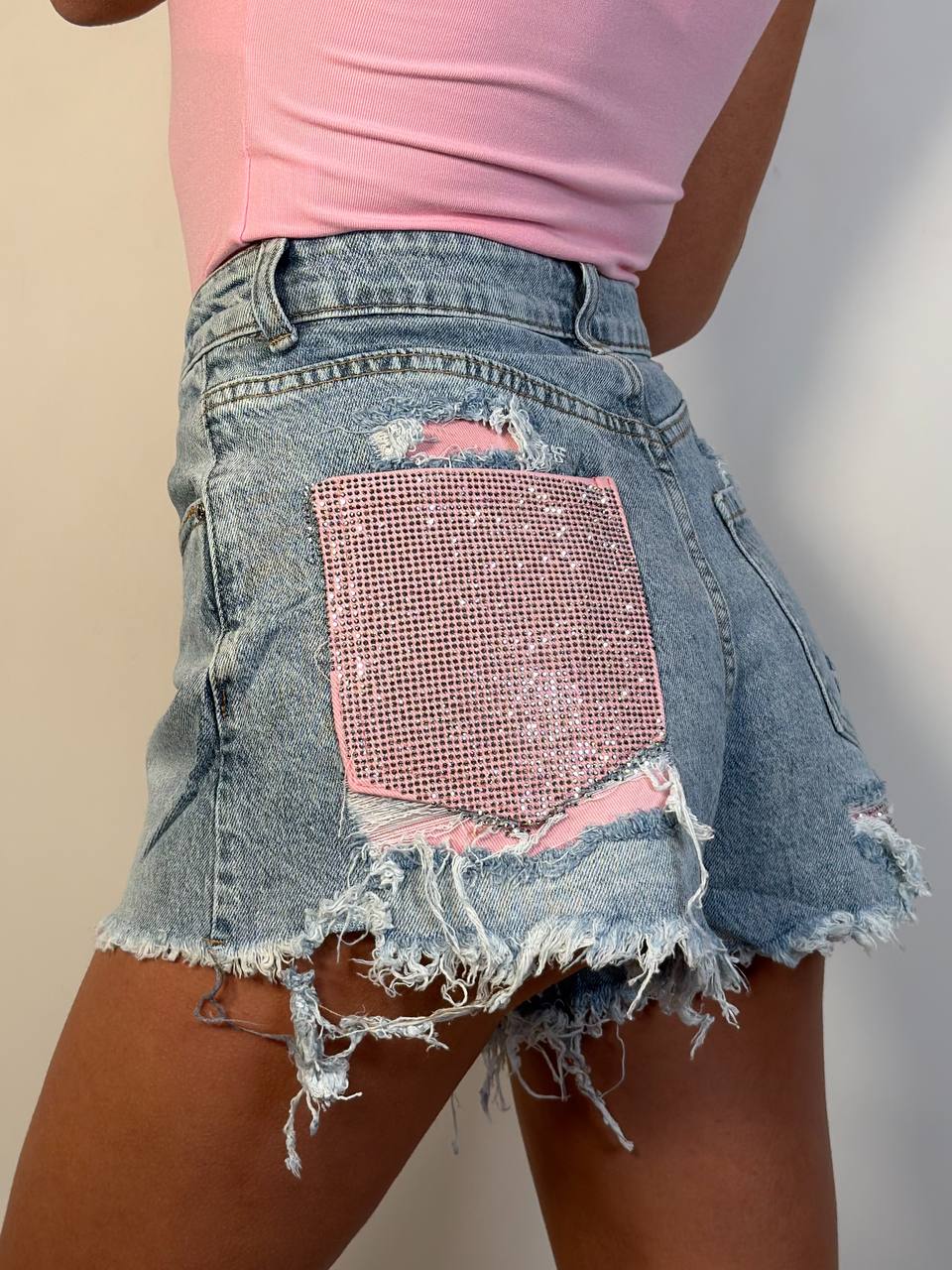 Shorts in Denim Luxury Edition – Dettagli in Strass