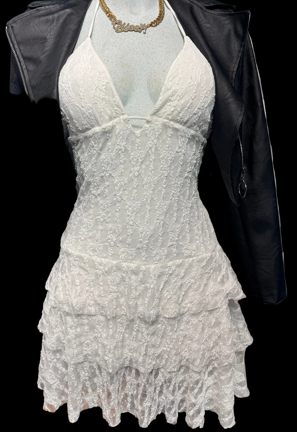 Abito Lace Dream – Femminilità e Sostegno in Pizzo